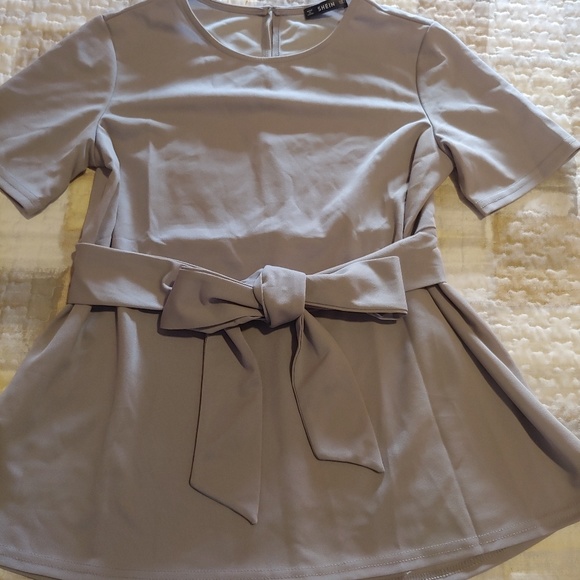 🦋Keyhole top🦋(1Left S) - Picture 6 of 7